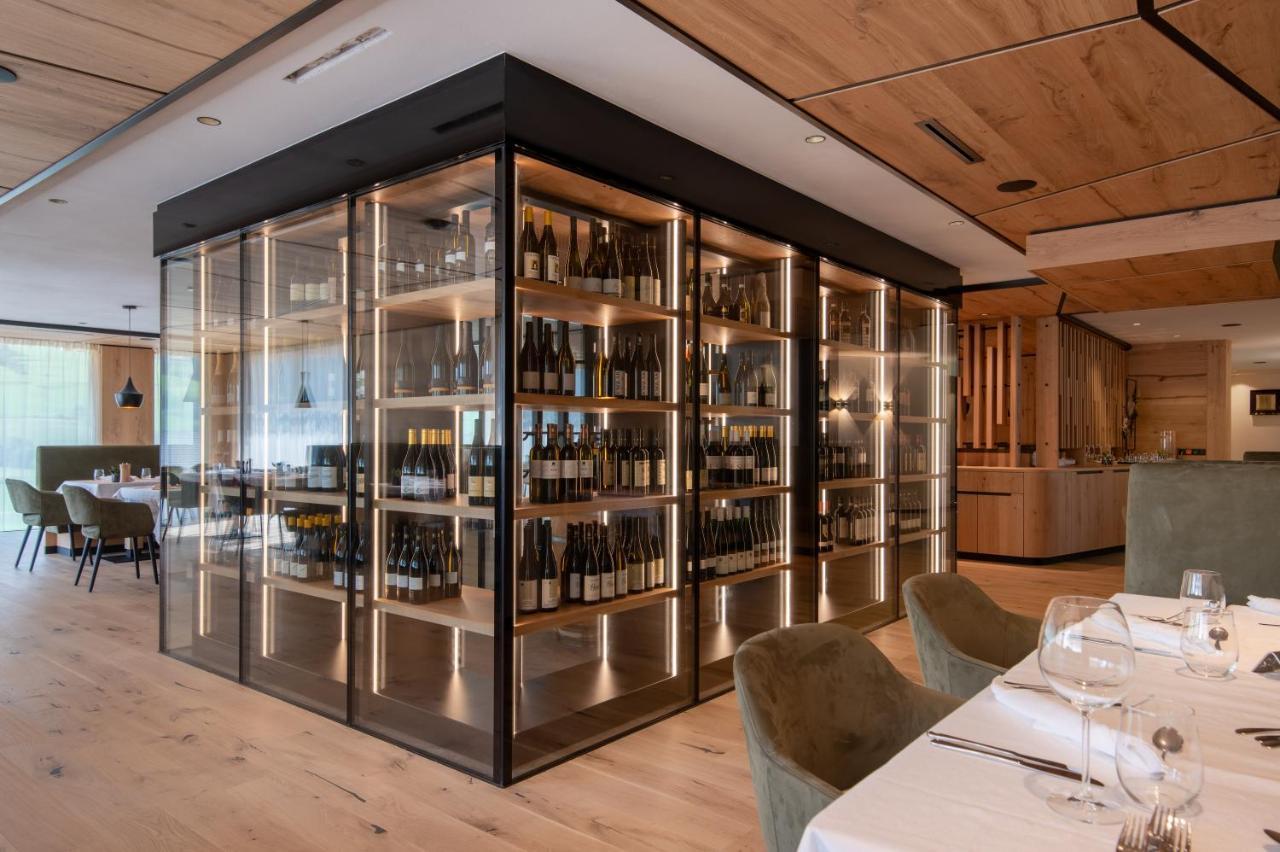 Alpine Nature Hotel Stoll Planca di Sopra エクステリア 写真