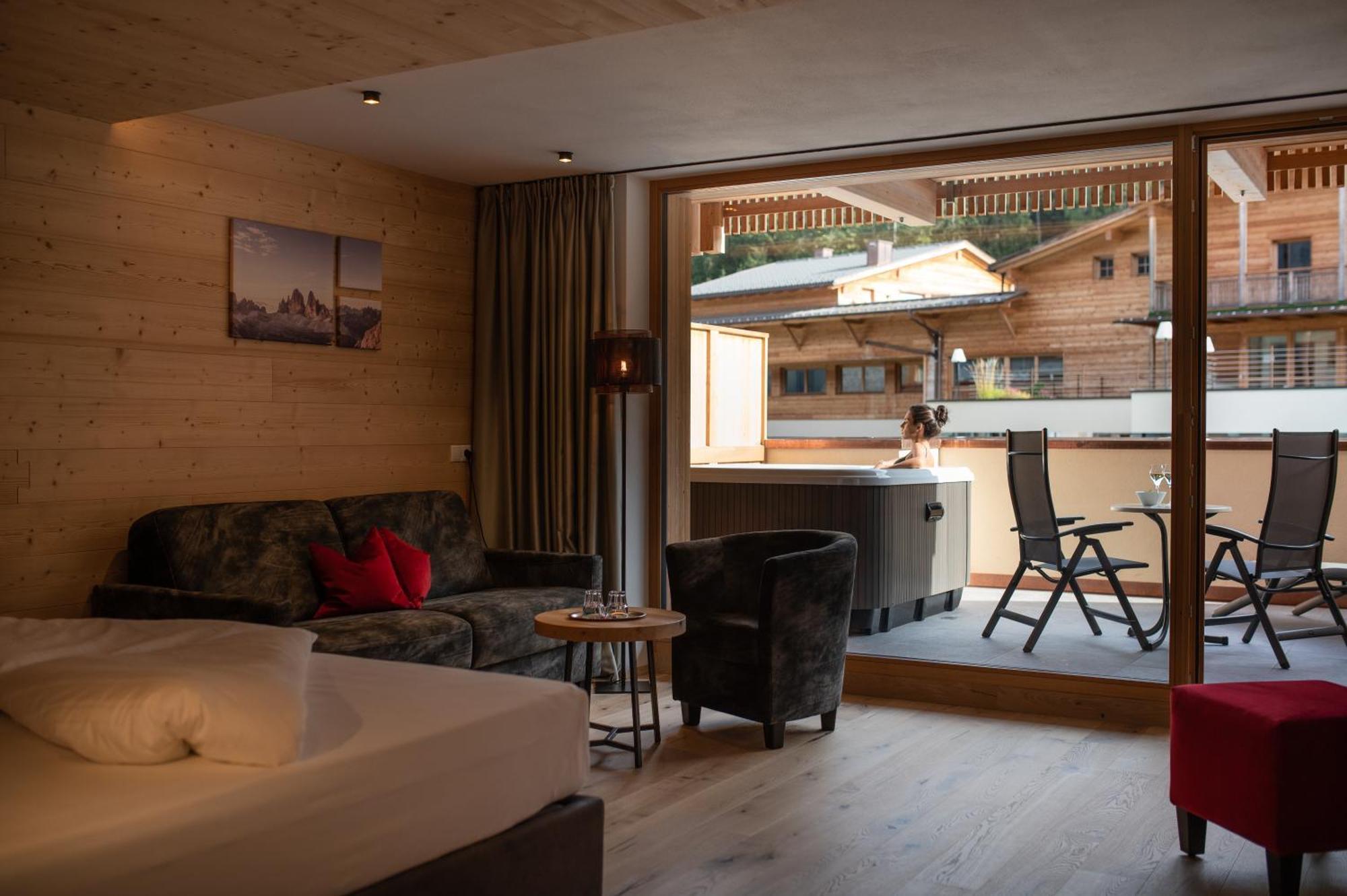 Alpine Nature Hotel Stoll Planca di Sopra エクステリア 写真