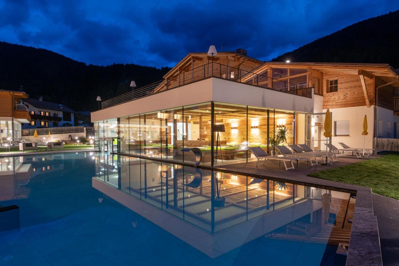 Alpine Nature Hotel Stoll Planca di Sopra エクステリア 写真